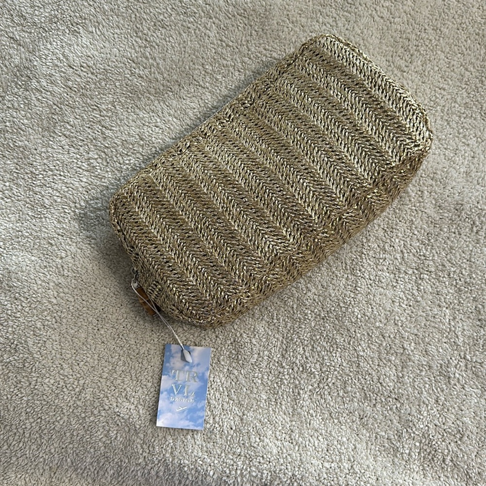 NWT TRVL gold travel case